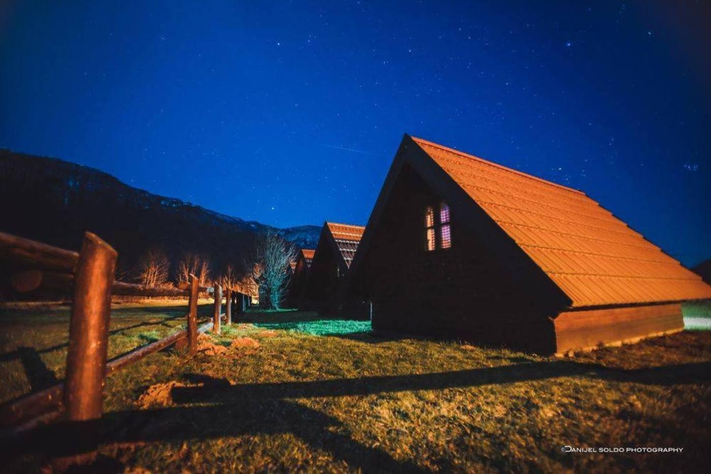 Bungalows Rizvan City Brusane 외부 사진