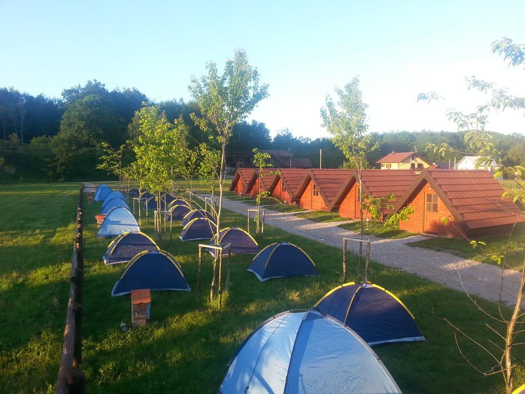Bungalows Rizvan City Brusane 객실 사진