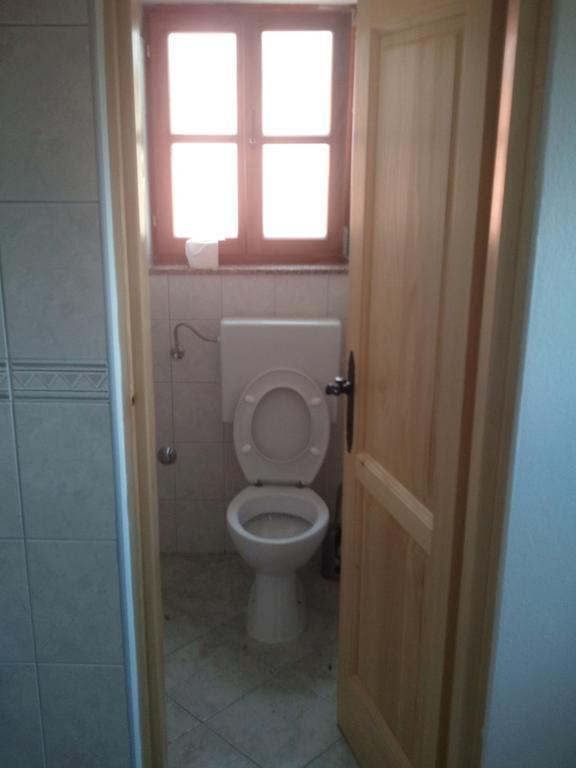 Bungalows Rizvan City Brusane 객실 사진